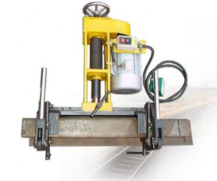 點(diǎn)擊查看詳細(xì)信息<br>標(biāo)題：三相電動(dòng)鋼軌鉆孔機(jī) 閱讀次數(shù)：2414