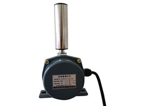 點擊查看詳細信息<br>標題：KPT1兩級跑偏開關(guān) 閱讀次數(shù)：2177