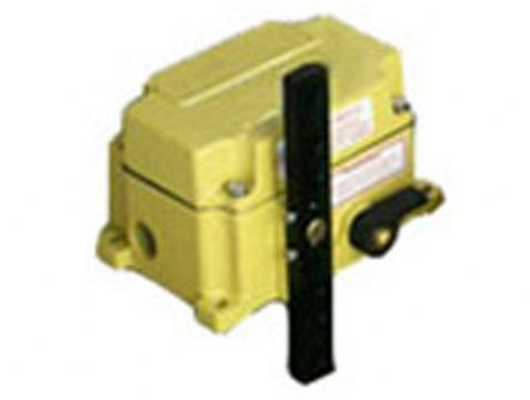 點擊查看詳細信息<br>標題：HFKLT2-N拉繩開關(guān) 閱讀次數(shù)：2123