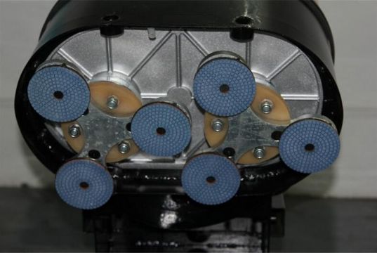 點(diǎn)擊查看詳細(xì)信息<br>標(biāo)題：專業(yè)生產(chǎn)TDL600/900型拋光機(jī) 混凝土研磨拋光機(jī)優(yōu)惠 閱讀次數(shù)：1903