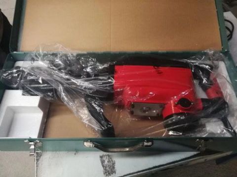 點(diǎn)擊查看詳細(xì)信息<br>標(biāo)題：電鎬 閱讀次數(shù)：2158