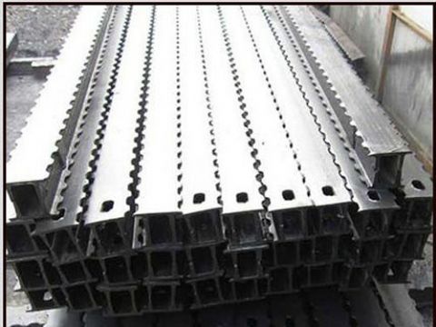 點擊查看詳細信息<br>標(biāo)題：排型梁 閱讀次數(shù)：2697