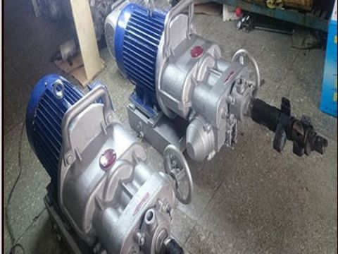 點擊查看詳細信息<br>標(biāo)題：巖石電鉆 閱讀次數(shù)：2103