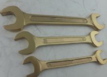 點擊查看詳細信息<br>標題：防爆雙呆扳手 閱讀次數(shù)：181